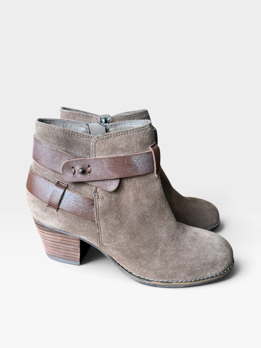 Dolce Vita Taupe/Brown Suede Ankle Bootie Buckle Side Zip Round Toe US 7